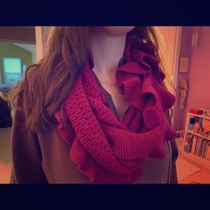 Infinity scarf